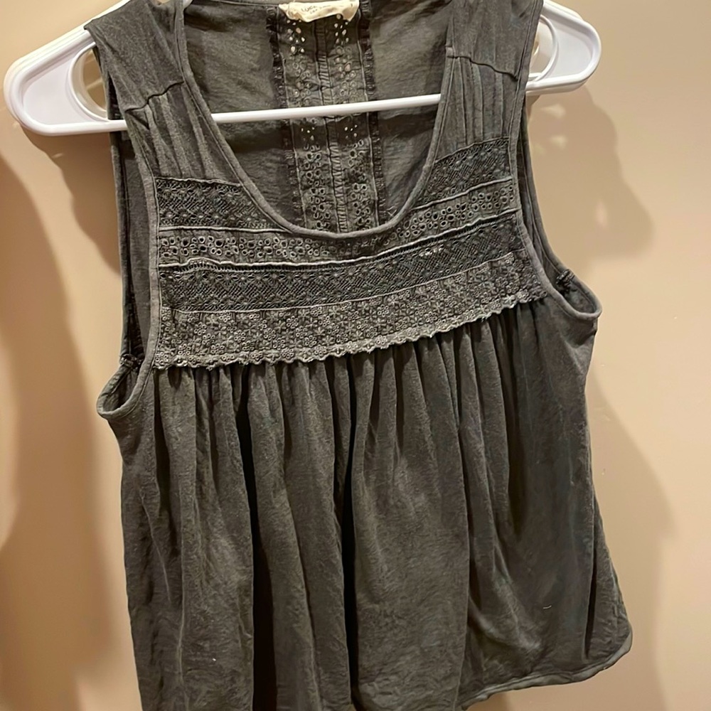 Lucky crop tank